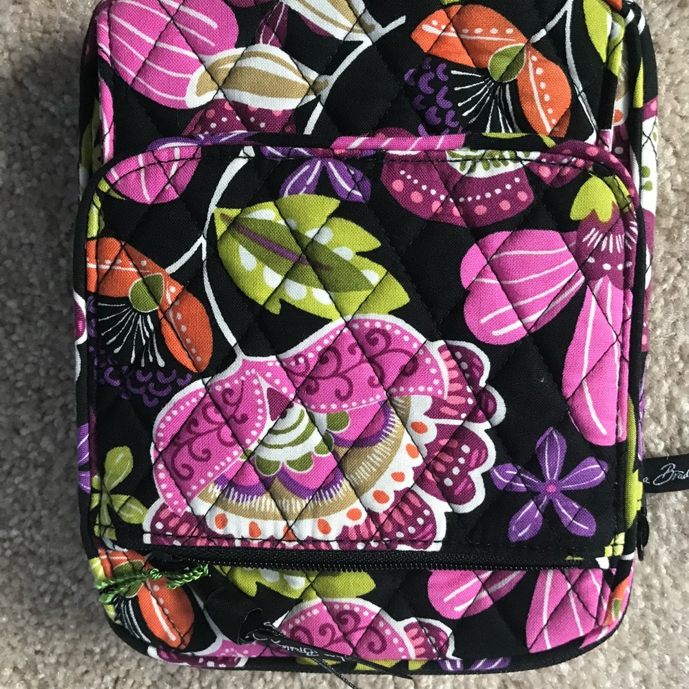 Vera Bradley mini hipster. Nwt.